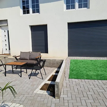 Happy Vecation Apartment *